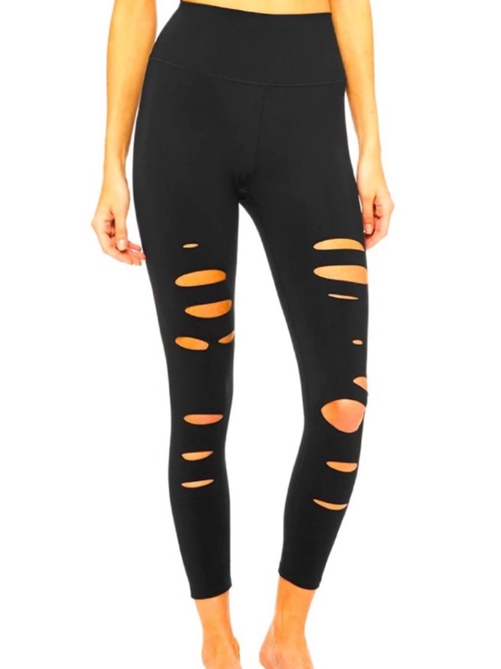Alo Yoga 7/8 ripped warrior leggings size XS